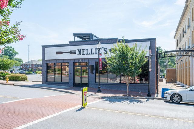 6024 Headlands Court, Belmont, NC 28012