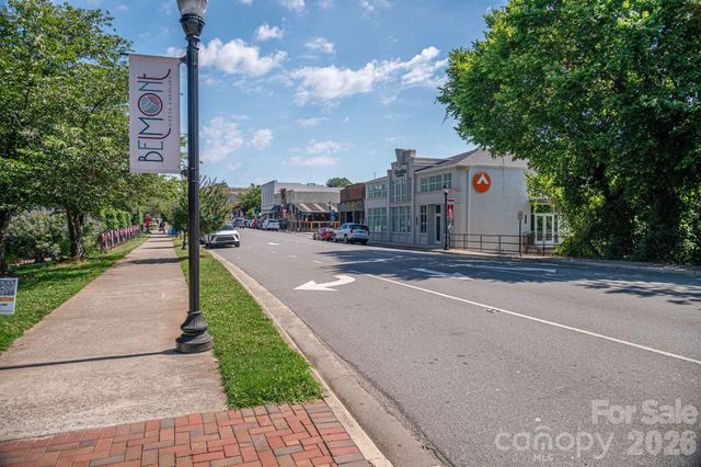 6024 Headlands Court, Belmont, NC 28012