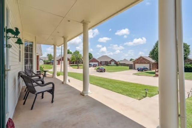 11416 Leslie Beachler Lane, Midwest City, OK 73130