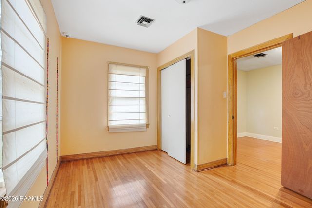 711 Maumus Street, New Iberia, LA 70560