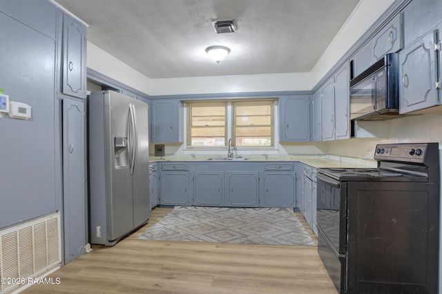 711 Maumus Street, New Iberia, LA 70560