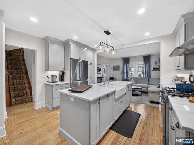 108 9th Avenue, Hawthorne, NJ 07506