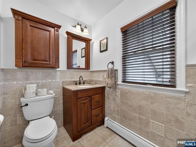 108 9th Avenue, Hawthorne, NJ 07506