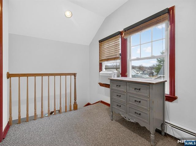 108 9th Avenue, Hawthorne, NJ 07506