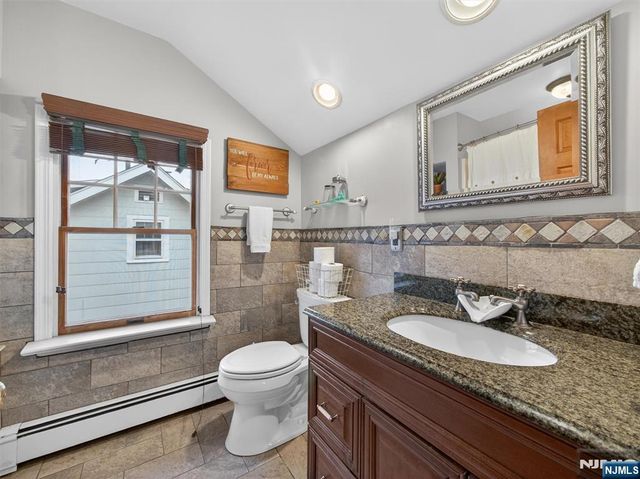 108 9th Avenue, Hawthorne, NJ 07506