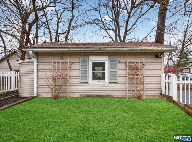 108 9th Avenue, Hawthorne, NJ 07506