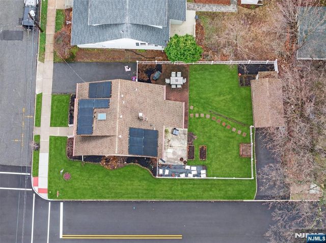 108 9th Avenue, Hawthorne, NJ 07506