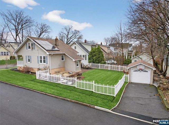 108 9th Avenue, Hawthorne, NJ 07506