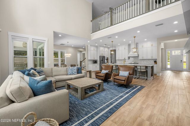 203 OLD BLUFF Drive, Ponte Vedra, FL 32081