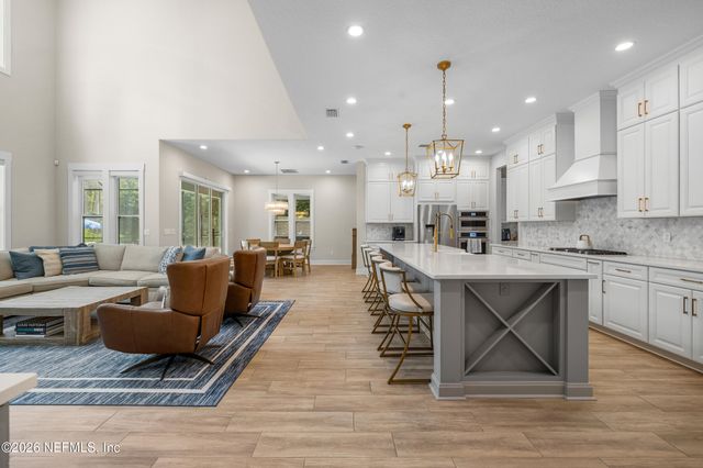 203 OLD BLUFF Drive, Ponte Vedra, FL 32081