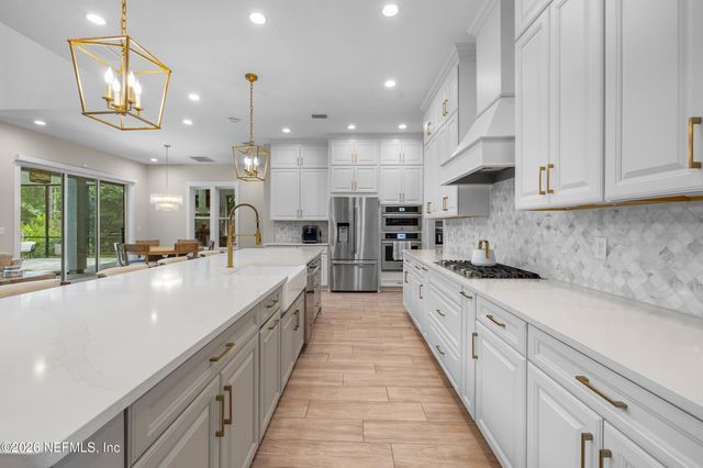 203 OLD BLUFF Drive, Ponte Vedra, FL 32081
