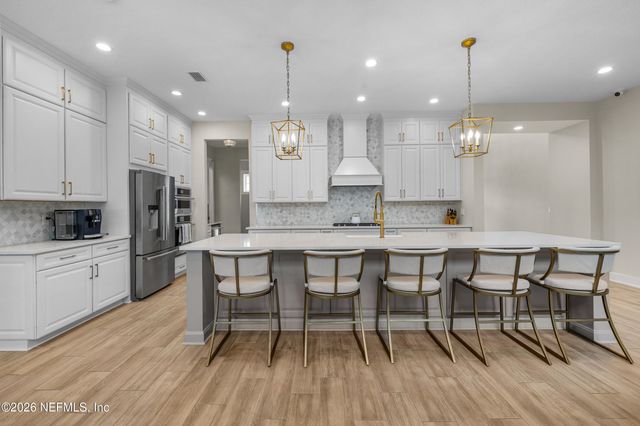 203 OLD BLUFF Drive, Ponte Vedra, FL 32081