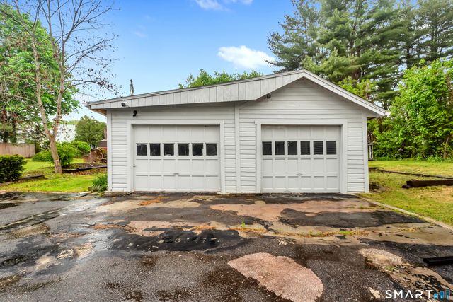 350 High Street, Torrington, CT 06790