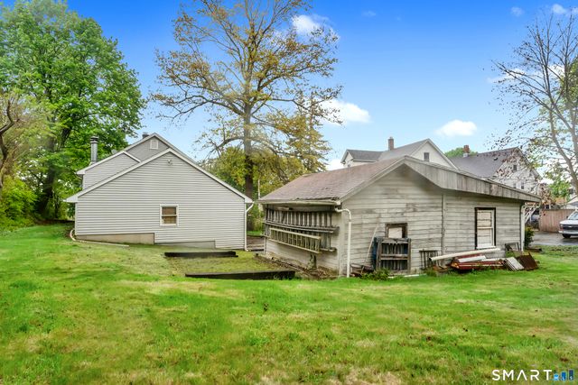 350 High Street, Torrington, CT 06790