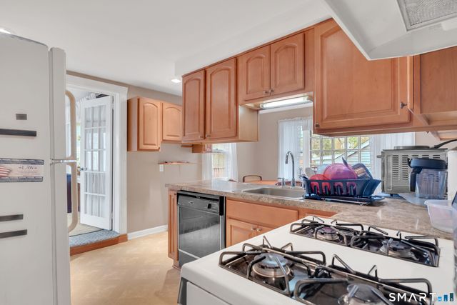 350 High Street, Torrington, CT 06790