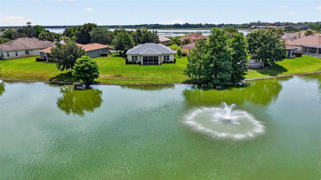 10180 LAKE MIONA WAY, Oxford, FL 34484