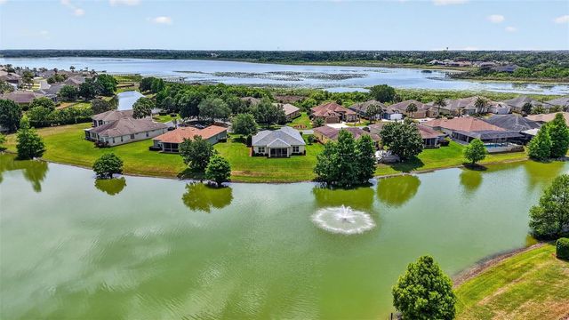 10180 LAKE MIONA WAY, Oxford, FL 34484
