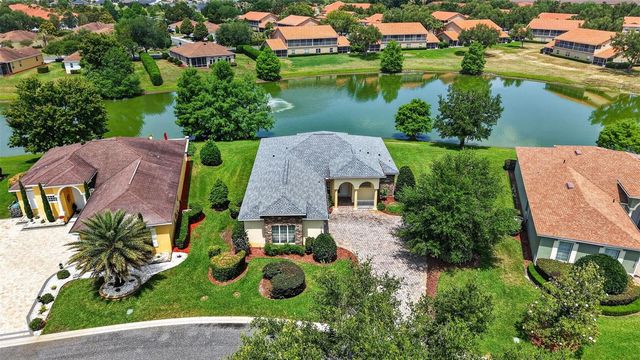 10180 LAKE MIONA WAY, Oxford, FL 34484