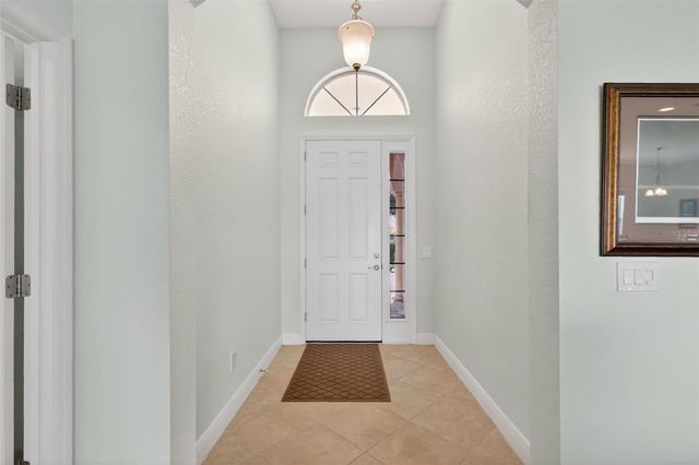 10180 LAKE MIONA WAY, Oxford, FL 34484