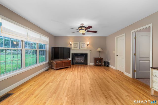 12 Red Oak Drive, Killingly, CT 06239