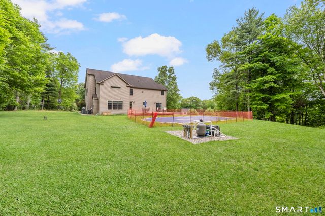 12 Red Oak Drive, Killingly, CT 06239