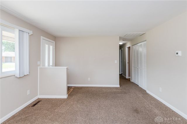 5415 Mangold Drive, Huber Heights, OH 45424