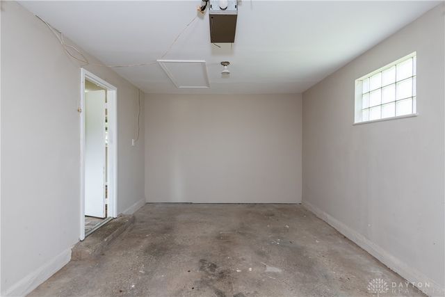 5415 Mangold Drive, Huber Heights, OH 45424