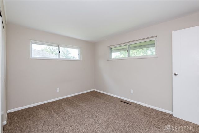 5415 Mangold Drive, Huber Heights, OH 45424