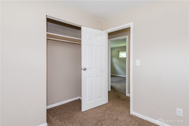 5415 Mangold Drive, Huber Heights, OH 45424