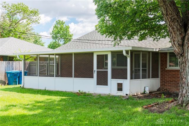 5415 Mangold Drive, Huber Heights, OH 45424