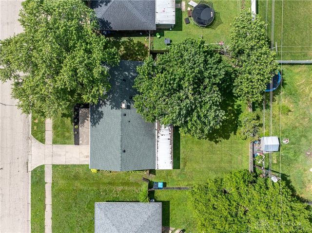 5415 Mangold Drive, Huber Heights, OH 45424