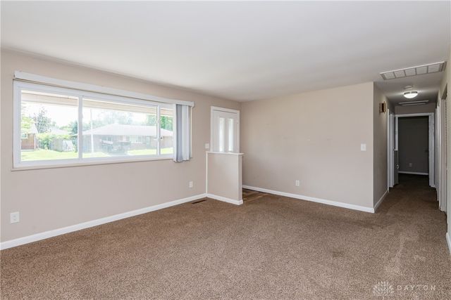 5415 Mangold Drive, Huber Heights, OH 45424