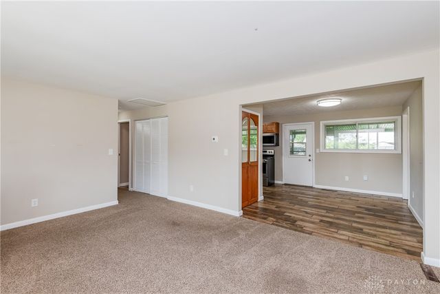 5415 Mangold Drive, Huber Heights, OH 45424