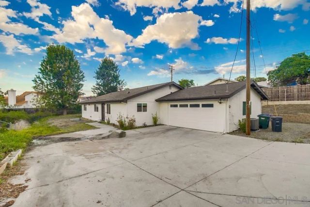 6964 Mount Vernon St, Lemon Grove, CA 91945