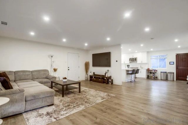 6964 Mount Vernon St, Lemon Grove, CA 91945