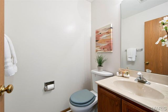 2813 Caroline Street, St Louis, MO 63104