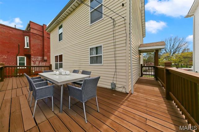 2813 Caroline Street, St Louis, MO 63104