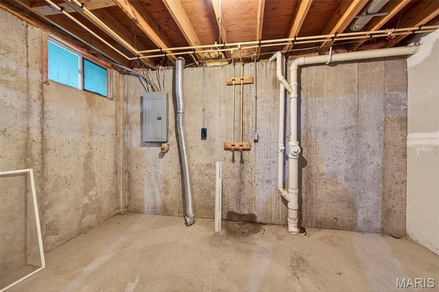 2813 Caroline Street, St Louis, MO 63104