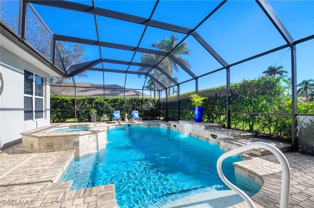 4908 Sedgewood LN, Naples, FL 34112