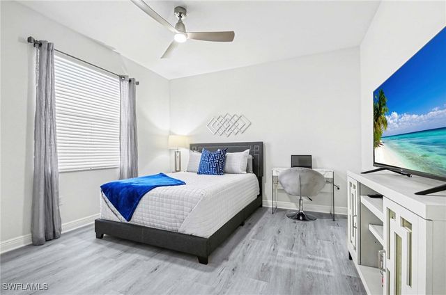 4908 Sedgewood LN, Naples, FL 34112