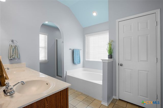 7531 Amber Meadow Loop, Temple, TX 76502