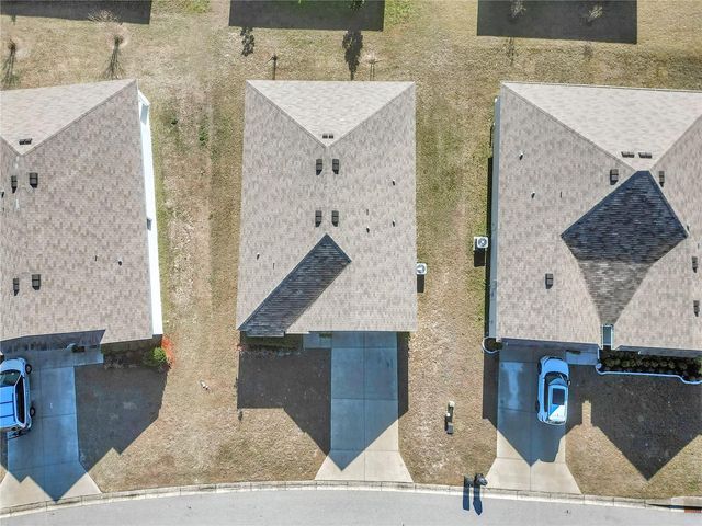 27 HICKORY COURSE LANE, Ocala, FL 34472