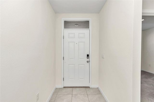 27 HICKORY COURSE LANE, Ocala, FL 34472