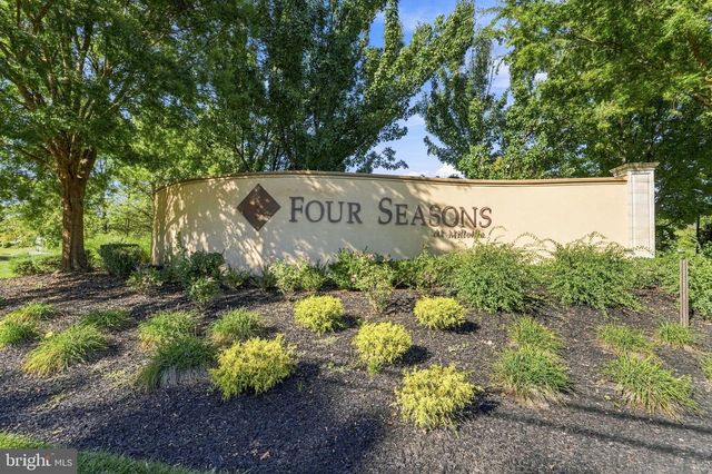 3 BUSTLETON ST, Millville, NJ 08332