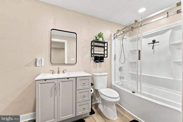 3 BUSTLETON ST, Millville, NJ 08332