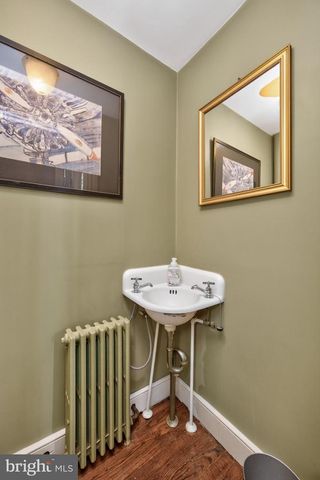 222 S UNION ST, Kennett Square, PA 19348