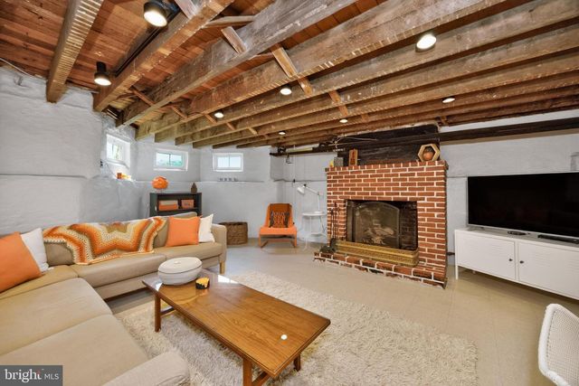 222 S UNION ST, Kennett Square, PA 19348