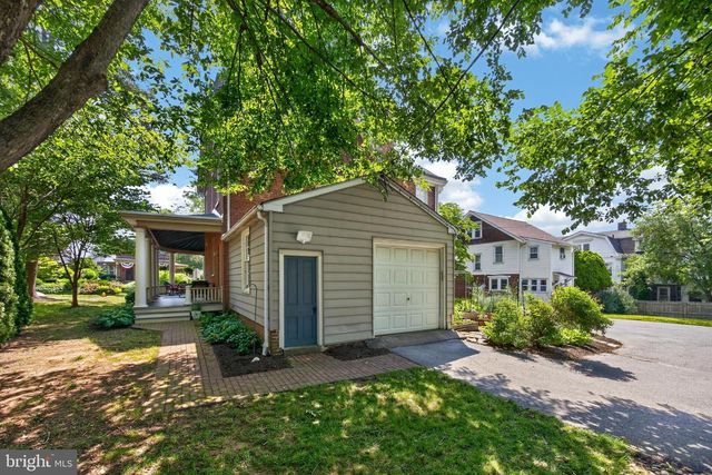 222 S UNION ST, Kennett Square, PA 19348