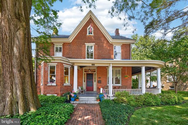 222 S UNION ST, Kennett Square, PA 19348