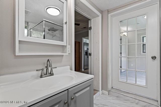 1108 LEEDA Drive, Jacksonville, FL 32254
